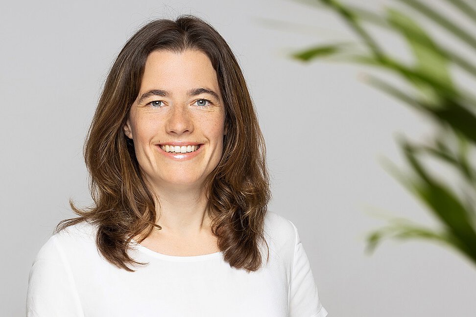 Alexandra Schwaiger, zuständig für Nachhaltigkeit und CSR bei fair-finance